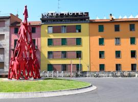 Hotel Mary – hotel w mieście La Spezia