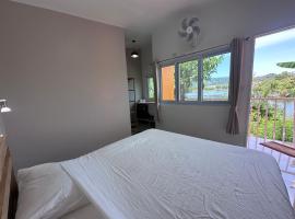 Pangea Stay: Kathu şehrinde bir otel