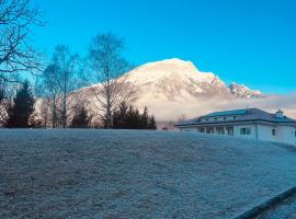 CORTE dei SANTI Cortina 2026, отель в городе Lèvego