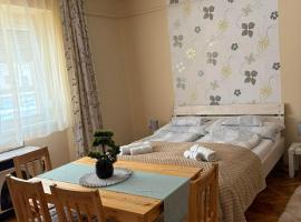 Csilla Apartman, hotel v destinaci Makó