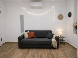 Comfortable studio in the old town of Menton, hotel u gradu Menton
