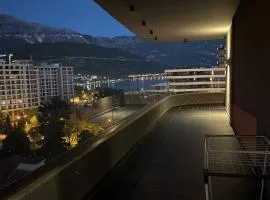 Royal Residence Apartment