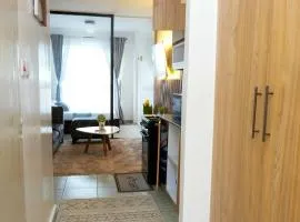 Royal Suburbs by Tsavo