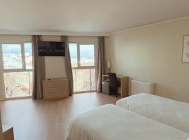 Antibes में, होटल Hôtel de l'Étoile