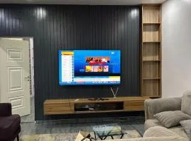 Stylish apartment with jacuzzi and rooftop terrace