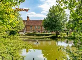9 Bed in Alkham oc-m34784