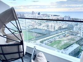 Phrenaros에 위치한 호텔 Super Luxury 1 bedroom apartment on 27th floor in Grand Sapphire