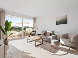 Stylish 2-Bedroom Apartment in Alcazaba Lagoon RDR529