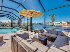 CoralVilla Sunset Cove - ping pong table, kayaks, pool, view, on water, boating