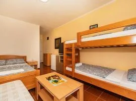 Sea House Apartments