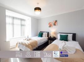 Viesnīca 4 Bedroom Home - Contractor Ready - 2 Mins to Town CM7 pilsētā Breintrija