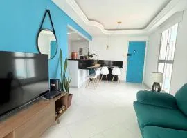 City View - Garage - Walk to Public Market