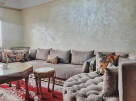 logement exceptionnel réservé aux familles, hotel i Meknès