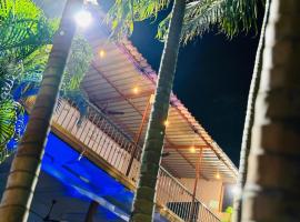 Moonlight farmhouse, hotel a Karjat