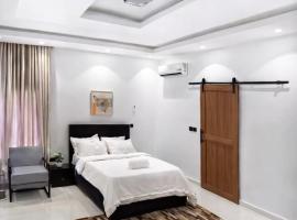 Caretakershub Studio Ikate Elegushi Beach Lekki, hotel de platja a Lekki