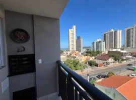 Apê 6º com vista maravilhosa da praia de Piçarras