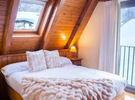 Baqueira Cozy & Spacious Home in Unha, Mountain Views, Near Ski Slopes