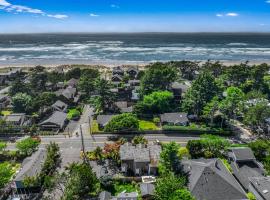 Beaches Inn Townhomes, hotelli kohteessa Cannon Beach