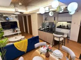 AZ Sweet home 2BR A Venue Residences Poblacion Makati