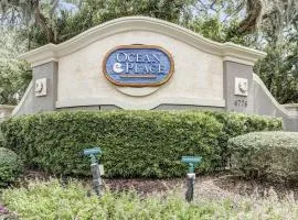 Beautiful Oceanfront Getaway w/Shared Pool, Central AC, Elevator, & W/D