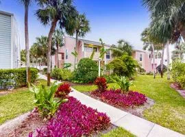 Spacious condo with 2 private balconies, beach access and pool