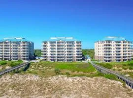 Elegant, oceanfront condo with balcony, washer/dryer & on-site pool