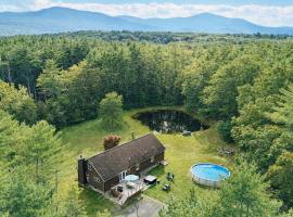 Mountain Luxe Retreat - Private Pool, Pond, Hot Tub, Fire Pit, Dog-Friendly, Hotel in Cairo