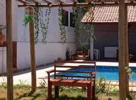 Casa 03 quartos com piscina
