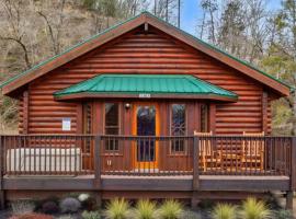 The Little River Cabin, hotel i Dearing