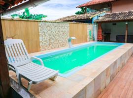 Casa com Piscina e Churrasqueira no Cond Vivamar, hotel u gradu Tamoios