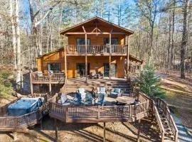 Cozy Cabin Game Room Fire Pit Grill Spa