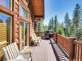 Peaceful Escape in the Pines Arnold Cabin with Deck