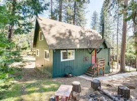 The Green Hideaway Arnold Cabin in the Pines!