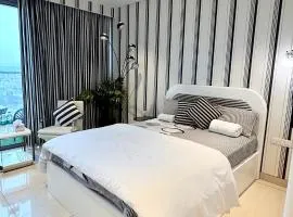 Zebra Luxe Loft Studio with patio