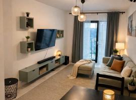 Quiet Modern Apartment near Romexpo - Balcony, хотел в Букурещ