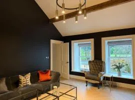 Luxury Croft Templepatrick Near Airport Rabbit and Hilton hotel