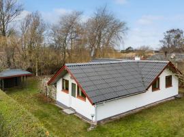 3 Bedroom Lovely Home In Brenderup Fyn, מלון בVedelshave