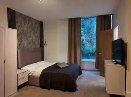 Saféra Dewsbury Westpark