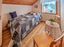 Amazing Home In Hedekas With Wifi