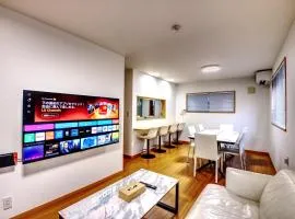 5 Minutes Train to Haneda Airport 2 Bedrooms 5 Beds Fully Equipped 2 Story Private House