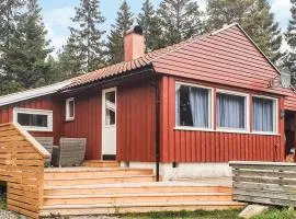 4 Bedroom Stunning Home In Kongshavn