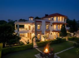 Arna Villa by VEO - Part of StayVista, hotel di Udaipur