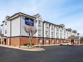 Microtel Inn & Suites by Wyndham Statesville, hotel i Statesville