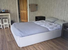 Springfield Lodge, hótel í Congleton