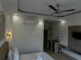 Hotel Ivory Hills, Hotel in Kotdwāra