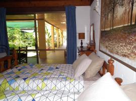 Shady Grove B&B, hotel in Hervey Bay