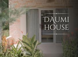 Daumi House, hotell sihtkohas Masbagik