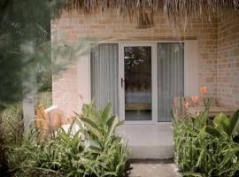 Daumi House, hotel em Masbagik