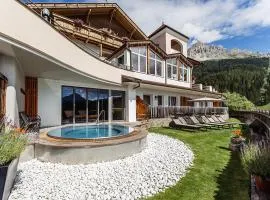 Hotel Obereggen