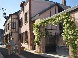 Cottage Mackinley, s&eacute;jour spacieux et chaleureux, salon de jeux, grande salle &agrave; manger, 15 pers, Centre Historique, gare TER, resort en Aubigny-sur-N&egrave;re